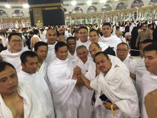 Pergi Umroh Demi Kebaikan Indonesia, Prabowo dan Amien Rais Juga Akan Jumpa Habib Rizieq