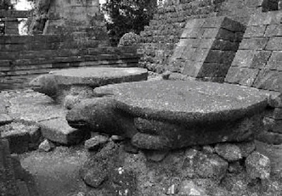 statues of a turtle in sukuh temple