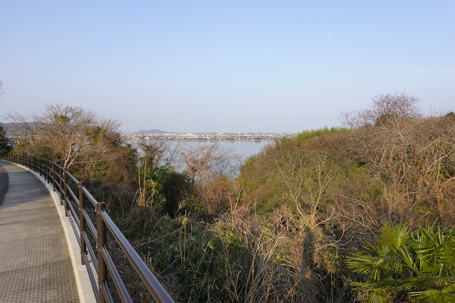 鳥取県東伯郡湯梨浜町宮内 東郷湖羽合線 東郷湖