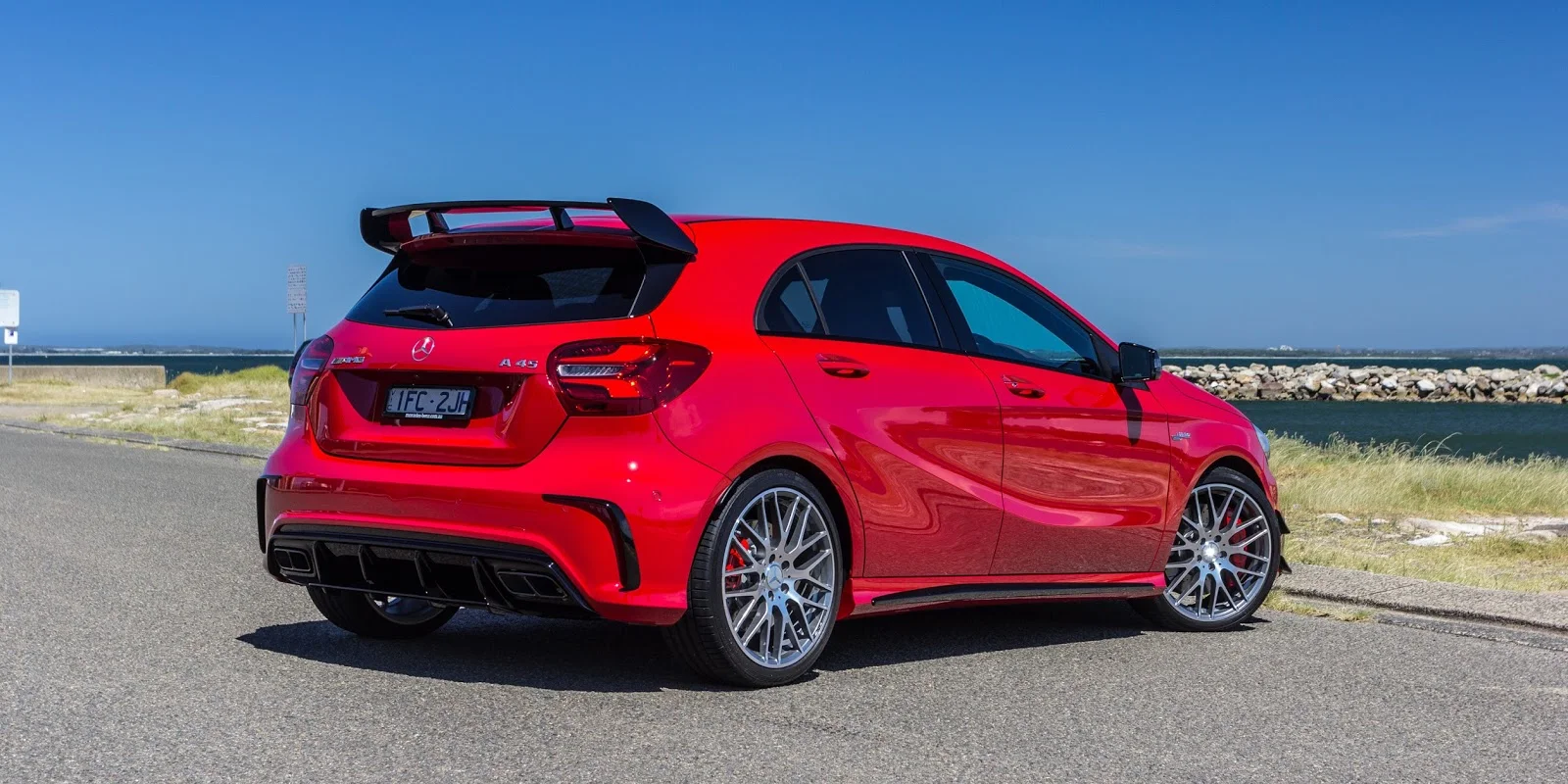 Mercedes AMG A45 4Matic 2016