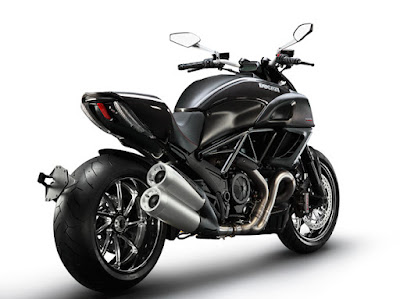 2012 Ducati Diavel Carbon Photo