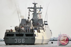 KRI Hasanuddin 366 Kapal Perang Republik Indonesia (KRI) Hasanuddin 366. (ANTARA/Zabur Karuru)