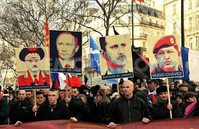 Manifestação pró-Putin em Paris, associado ao bolivarianismo, entretanto toma ares de 'extrema direita' para dissimular melhor.