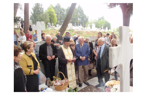 Κυριακή του Θωμά : Το ταφικό έθιμο στο Αξιοχώρι του νομού Κιλκίς