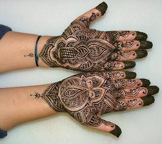 Henna Hand Tattoo Design Picture gallery - Girls Henna Hand Tattoo Ideas