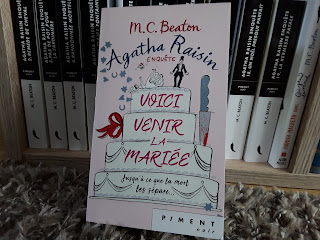 résumé belle couverture france loisirs piment noir résumé chronique littéraire blog Agatha Raisin Roy Charles