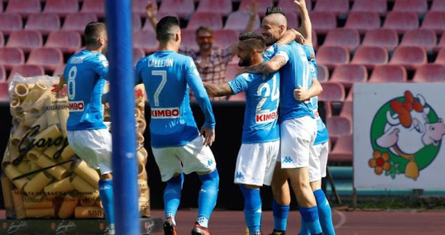 Napoli yang Menakutkan Bikin Rekor Baru di Serie A