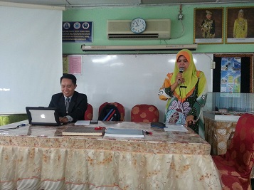 CIKGU ZULKARNAIN FARIHIN @ PHILIP SELI "BAHASAKU GLOBAL 