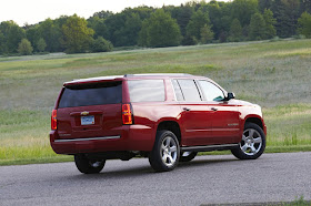 Rear 3/4 view of 2015 Chevrolet Suburban LTZ