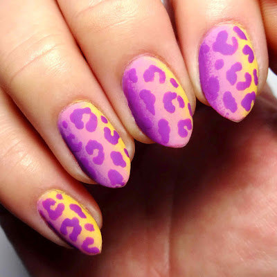 Gradient Leopard Nails