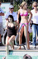 AnnaLynne McCord,Jessica Lowndes and Jessica Stroup Hanging Out In Bikinis Licking Ice Cream