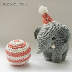 Elefante equilibrista amigurumi patrón gratis