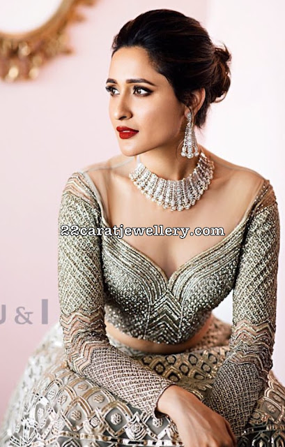 Pragya Jaiswal Latest Diamond Choker