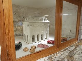 Buns on display at Abingdon County Hall Museum