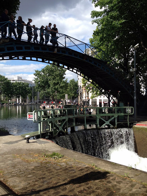 esclusa abriendo canal st martin paris