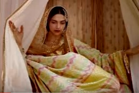 Malhari (Bajirao Mastani) - Ranveer Singh, Deepika Padukone, Priyanka Chopra Song Mp3 Download Full Lyrics HD Video