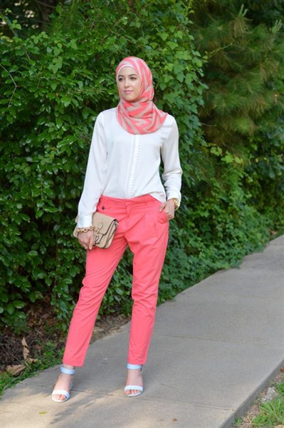  di tahun ini dengan desain yang biasa hingga dengan glamor dimana dapat kalian gunakan dala 72+ Koleksi Model Hijab Terbaru 2018 Trendy Modis
