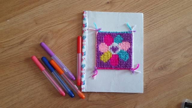 Summer craft for kids: make your own summer notebook