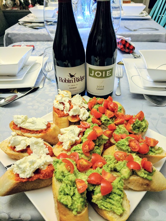 Robin Ridge 2014 Gamay & Joie 2014 Gamay with Hors D'oeuvre Toasts