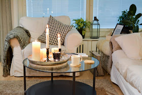 olohuone livingroom syksy pehmoiset värit sävyt syksy kynttilä ektorp ikea vittsjö