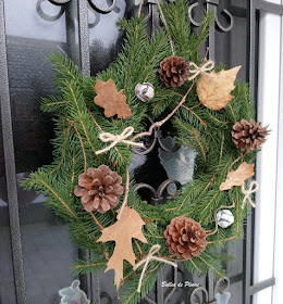 Bulles de Plume Fabriquer une couronne de Noël avec des branches de sapin