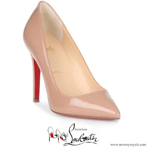 Crown Princess Mette-Marit wore Christian Louboutin Pigalle 100 patent beige pump