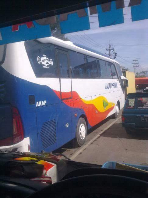 Memotret Bus Baru PO Laju Prima SHD Adiputro Di Jalur ...