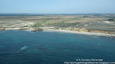 Praia do Burrinho