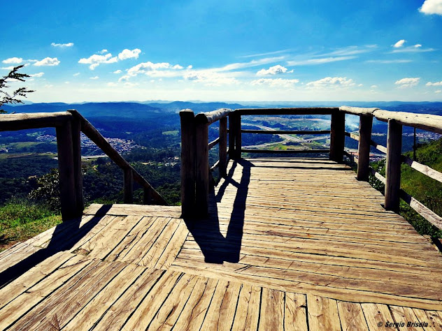 Visão do mirante de madeira do Pico do Jaraguá - São Paulo