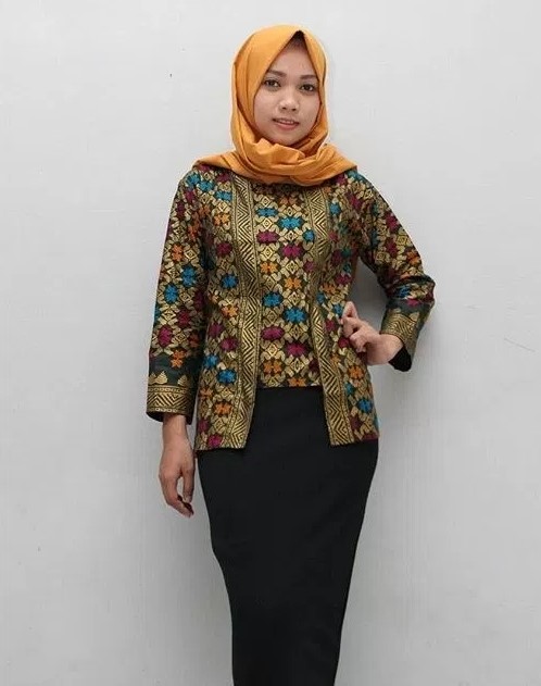 32 Koleksi Baju  Batik  Muslim 2019 Modern Terbaru