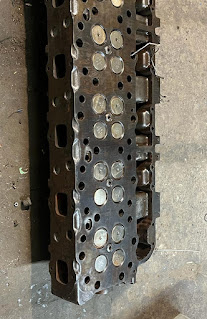 Cat OR3674 HEAD G, Cat or3674 cat cyl head Remanufactured Cylinder Head Assembly worldwide delivery email: sales@idealdieselmarine.com