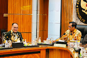 Perspektif Politik, Hukum, Keamanan Indonesia Dan Agenda Percepatan Pembangunan Kawasan Perbatasan dan Kepulauan
