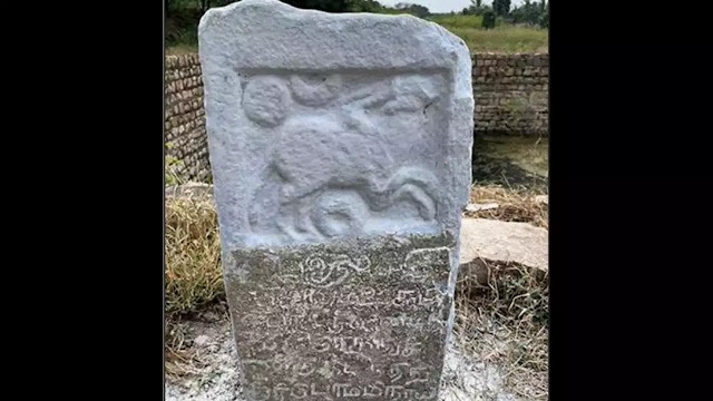 ஊத்தங்கரை அருகே 16ம் நூற்றாண்டைச் சேர்ந்த நடுகல் கண்டெடுப்பு / 16th century Middle Stone found near Oodhangarai