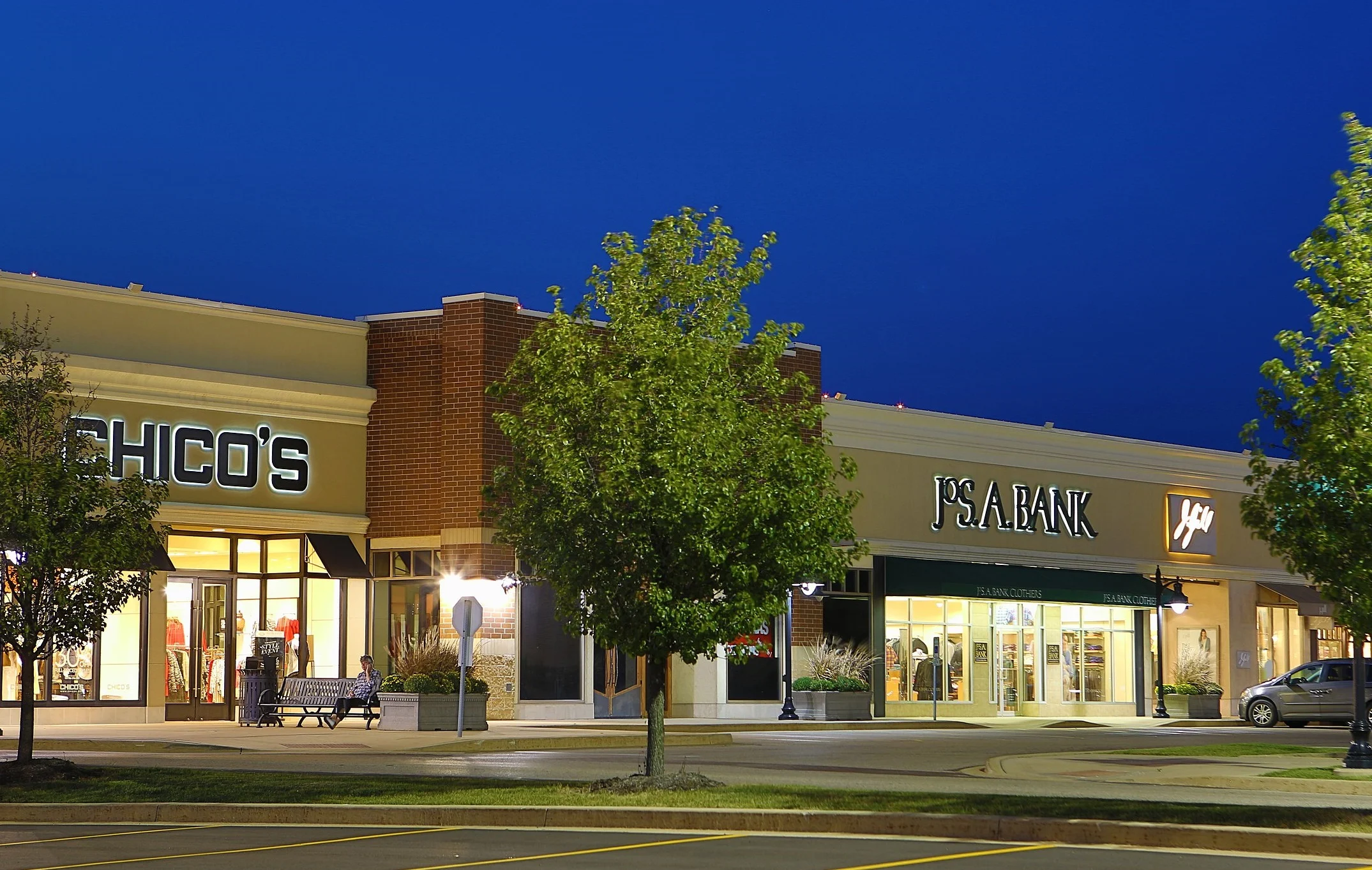 The Shoppes at College Hills Normal Illinois