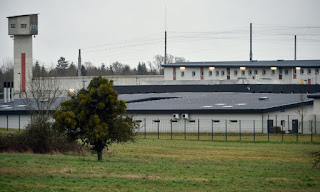 Une prise d'otages en cours à la prison de Condé-sur-Sarthe