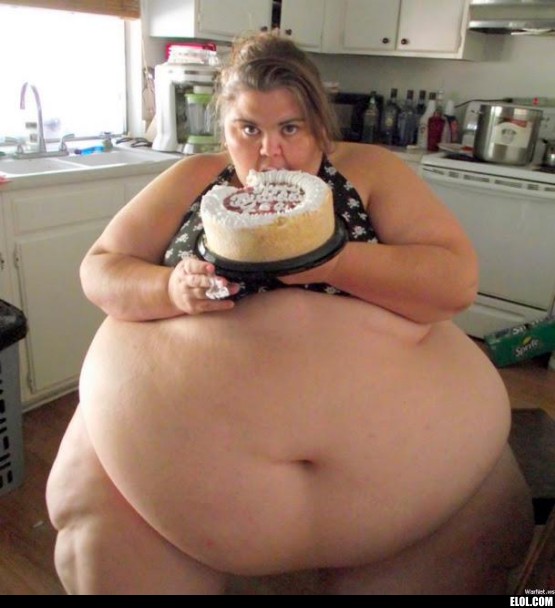Damn+Girl+Eat+That+Cake