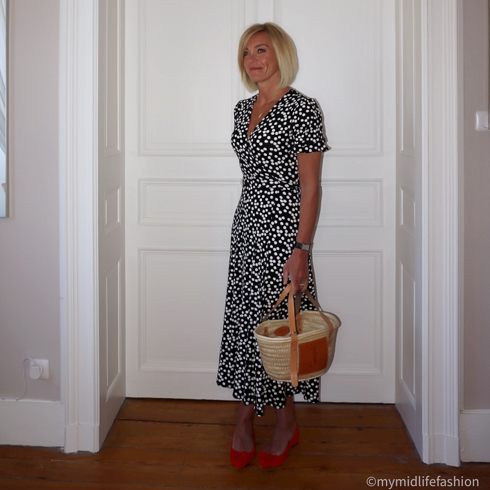 My midlife fashion, Baukjen Daniella jersey wrap polka dot dress, lada jewellery basket tote, j crew suede pointed tassel ballet flats