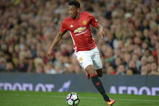 Agen Bola - Martial Waspadai Cuaca Dingin Di Ukraina