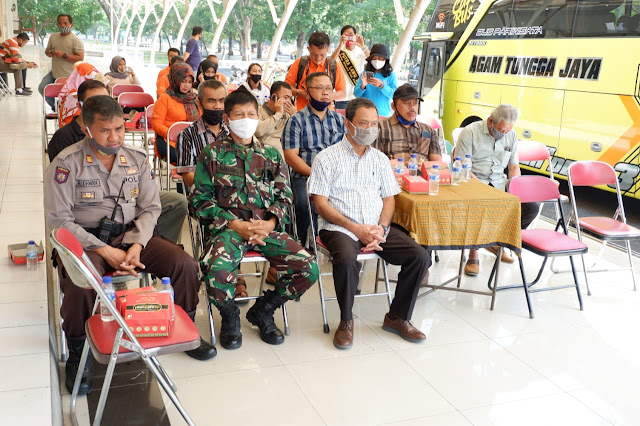 KodimKaranganyar – Louncing Cafe Bus Kabupaten Karanganyar "Coffee and Desserts"