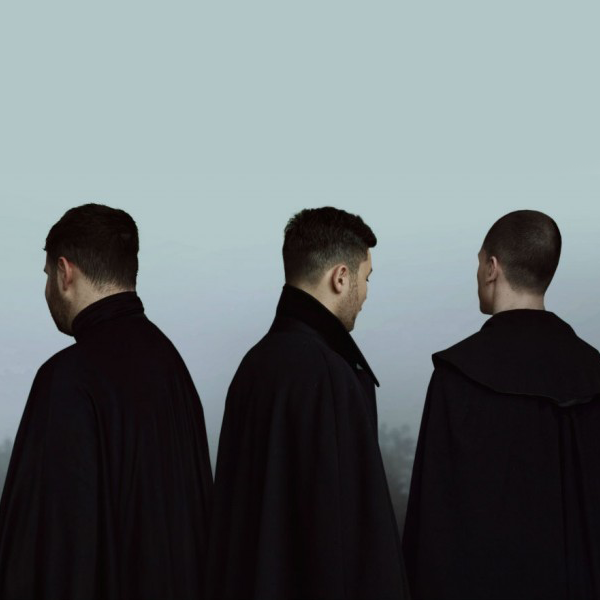 Young Empires divulga a inédita ‘Uncover Your Eyes’ do disco ‘The Gates’