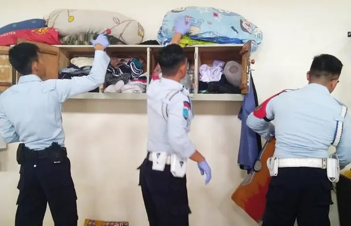 Geledah Kamar Warga Binaan Petugas Lapas Purwakarta Temukan Barang Ini