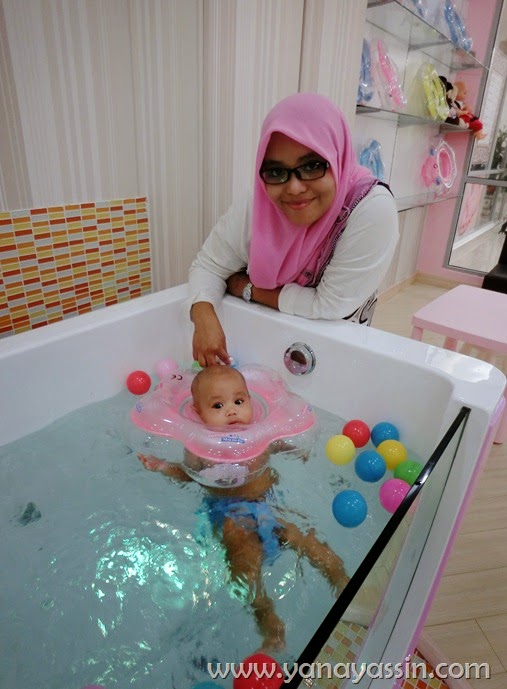 Baby SPA Wangsa Walk - Swim & Massage