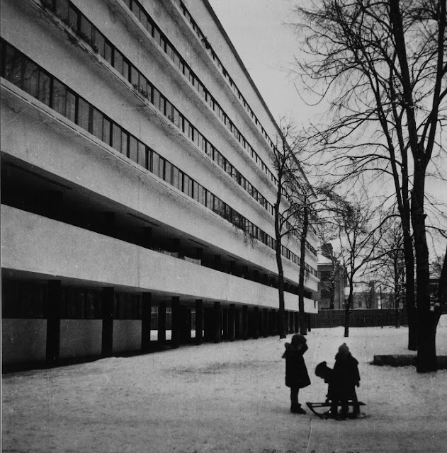 Edificio Narkomfin en Moscú. Moisei Ginzburg