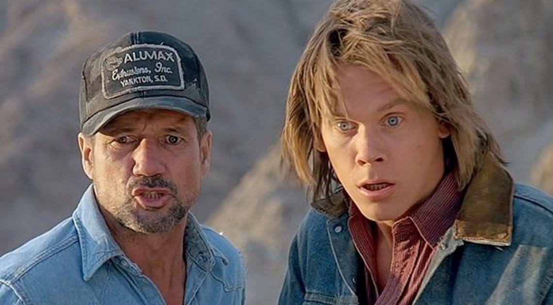 Movie review: 'Tremors' – A GATOR IN NAPLES