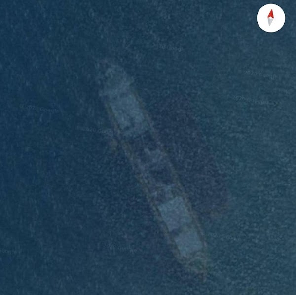 'Kapal Karam' di Pantai Sukabumi Terekam Google Maps, Milik Nazi?