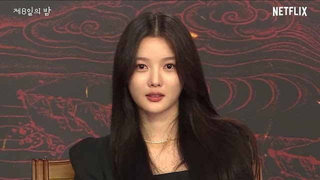 Knetz talks about Actress Kim Yoojung's visual at the press conference of Netflix 'The 8th Night'