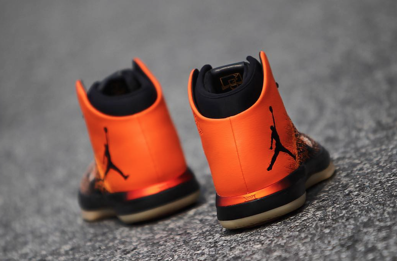 Air Jordan Shattered Backboard 1 and 31 Comparison