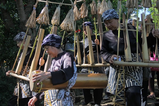 Angklung Gubrag, Kesenian yang Lahir dari Budaya Agraris Masyarakat Sunda