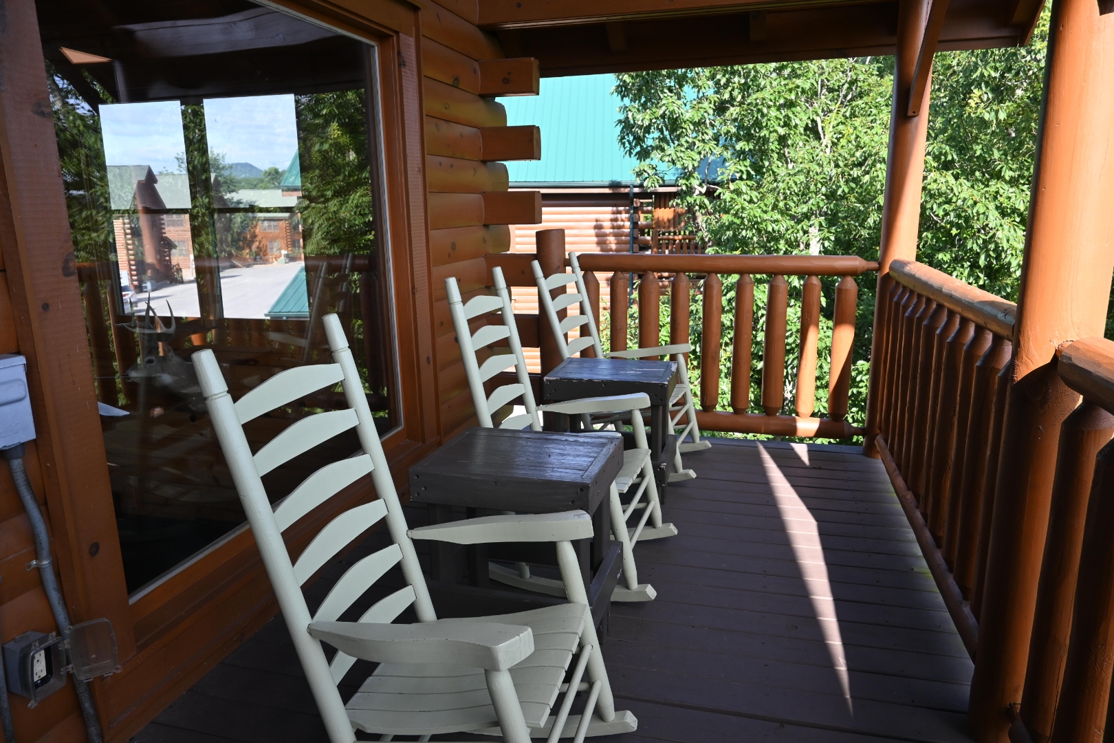 I Can Only Imagine Cabin with Eden Crest Vacation Rentals