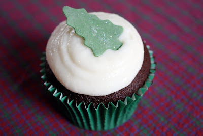 Gingerbread cupcake cream cheese frosting